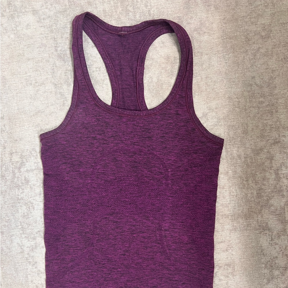 Lululemon purple tank